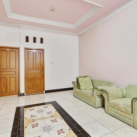 Hotel Wisma Ck Kebumen المظهر الخارجي الصورة