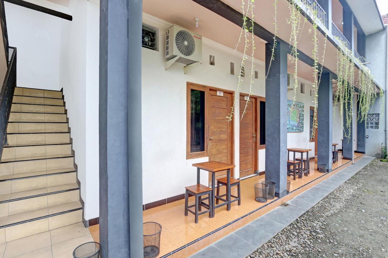 Hotel Wisma Ck Kebumen المظهر الخارجي الصورة