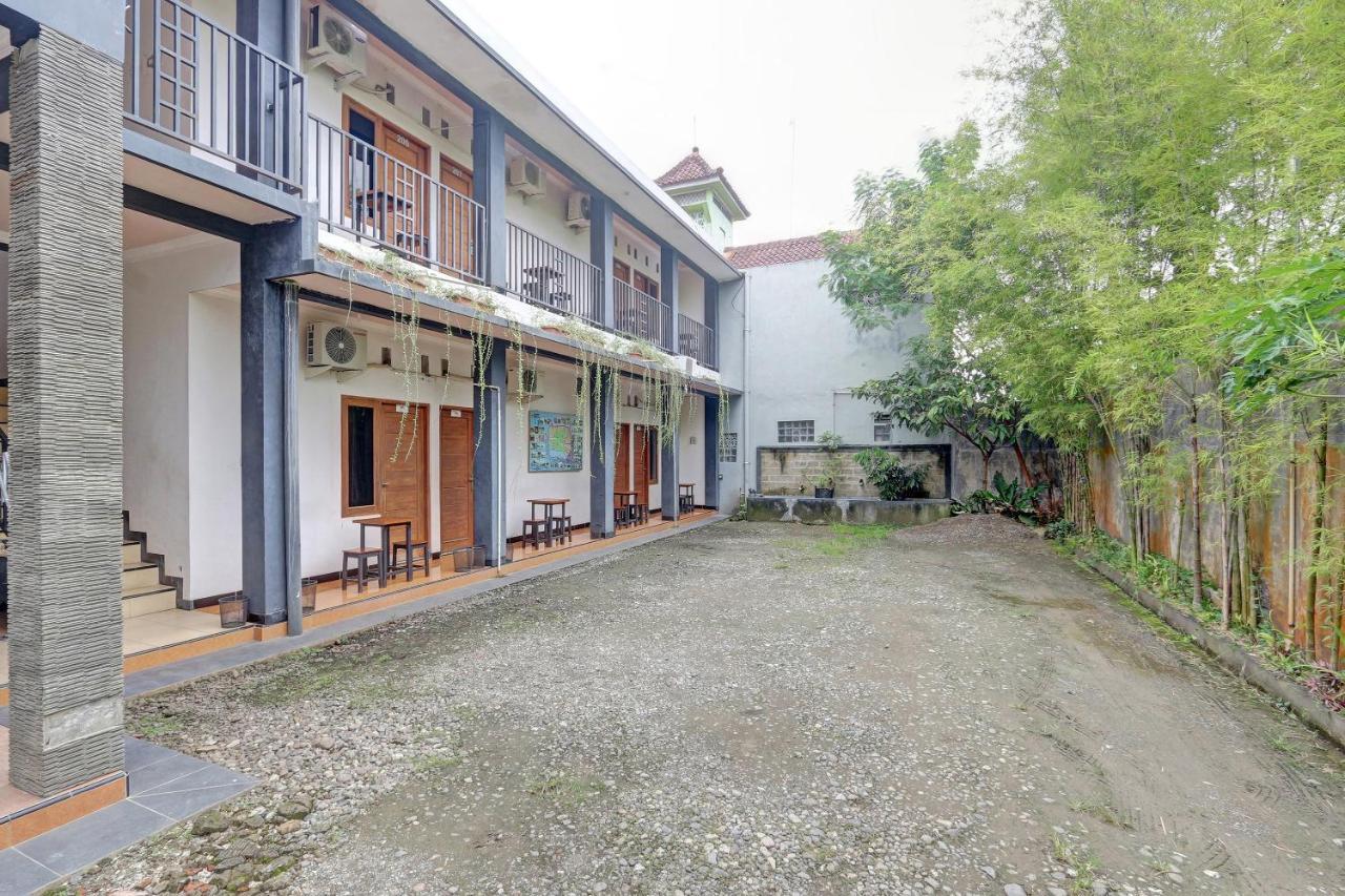 Hotel Wisma Ck Kebumen المظهر الخارجي الصورة